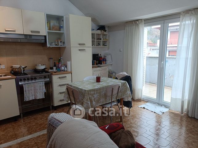 Appartamento in residenziale in Via Cona 82