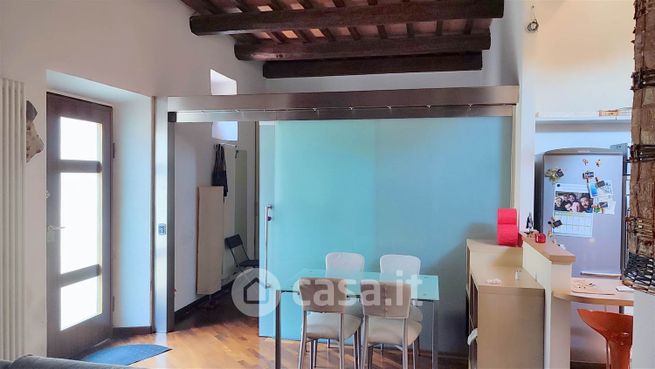 Appartamento in residenziale in Via Santa