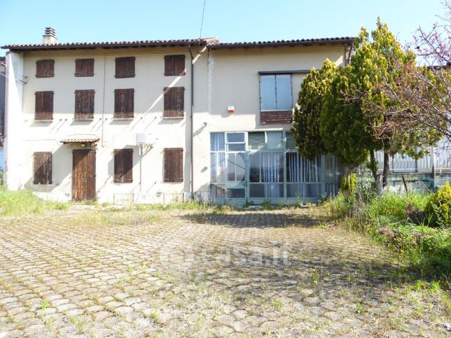 Casa indipendente in residenziale in Frazione Cassinino 33