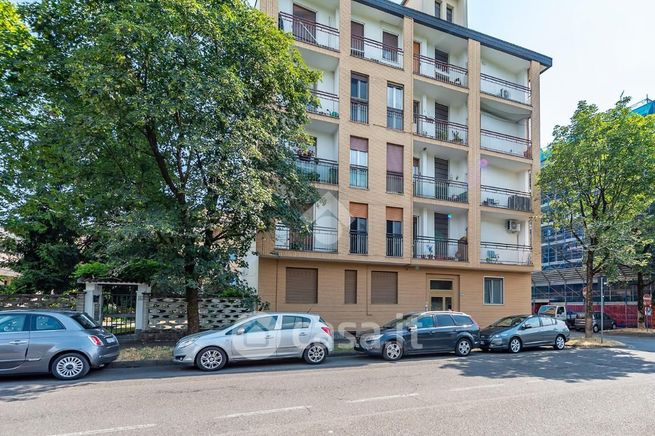Appartamento in residenziale in Via Eliseo Vismara 24