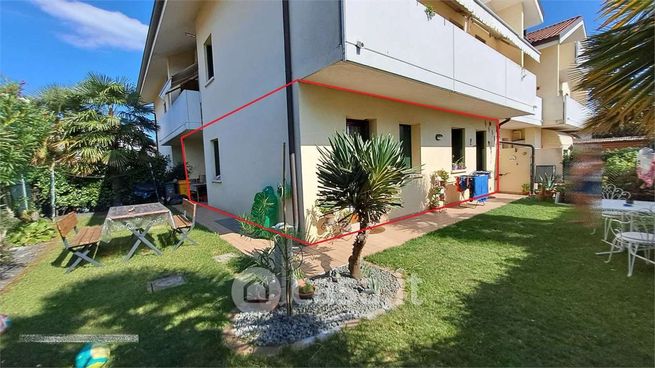Appartamento in residenziale in Via delle Piscine 12