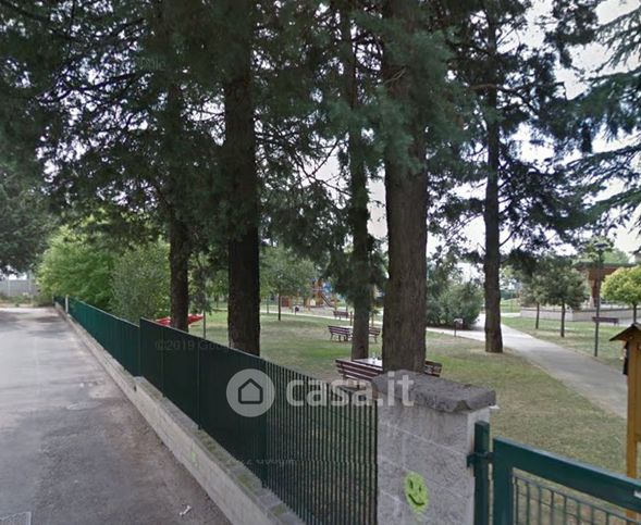 Appartamento in residenziale in Via Antonio Locatelli