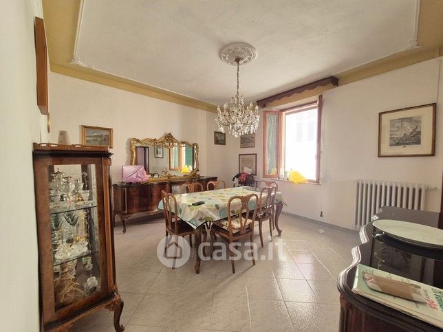 Appartamento in residenziale in Via della Fonte