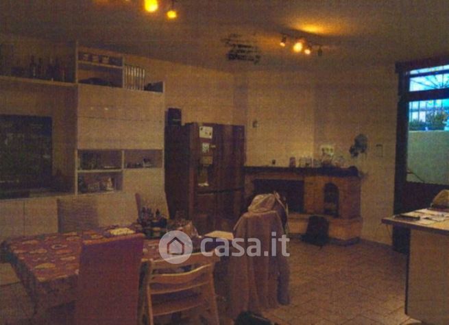 Appartamento in residenziale in Via Mario Pratesi 26