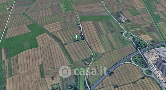 Terreno agricolo in commerciale in Via Pietro di Lupo Parra 325