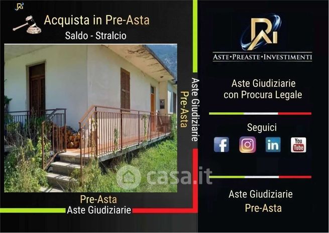 Appartamento in residenziale in Via Compre 5