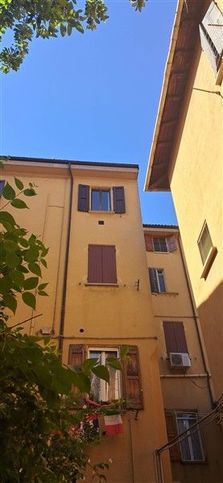 Appartamento in residenziale in Via San Vitale