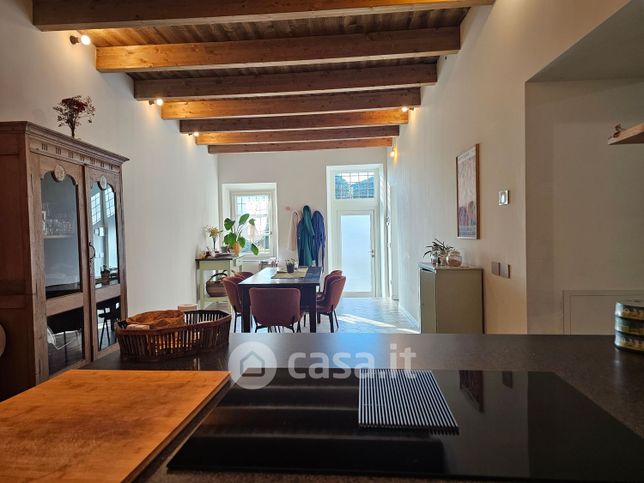 Villetta a schiera in residenziale in Via Piazzolo