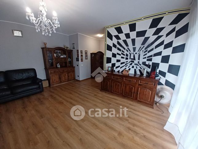 Appartamento in residenziale in Via Enrico Morali 1