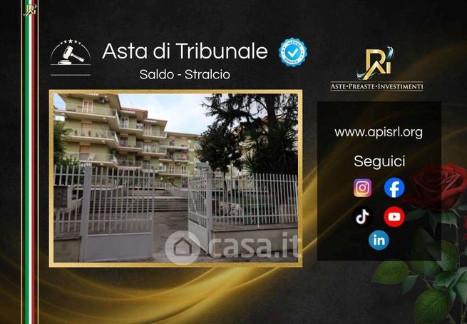 Appartamento in residenziale in Viale Abramo Lincoln 137