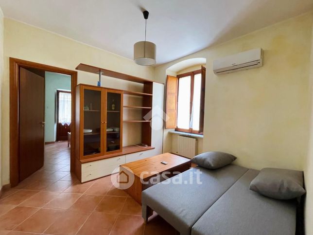 Appartamento in residenziale in Via Marco Aurelio Severino 6