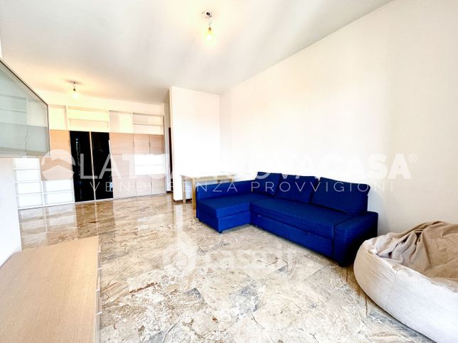 Appartamento in residenziale in Via Pergolesi 22