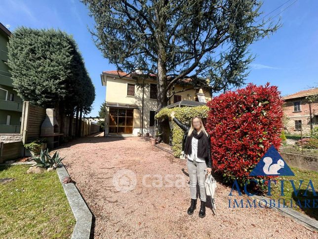 Casa bi/trifamiliare in residenziale in Via Nizzolina 29