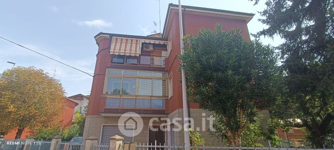 Appartamento in residenziale in Via Benassi 53