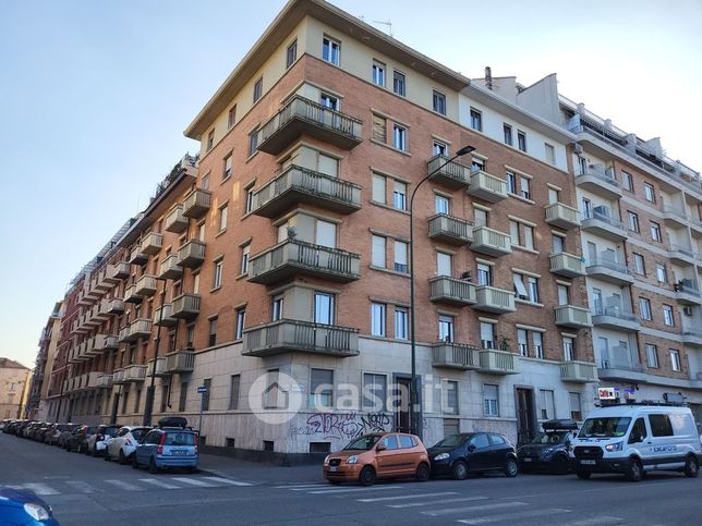 Appartamento in residenziale in Via Michele Lessona 35