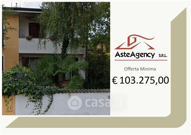 Casa bi/trifamiliare in residenziale in Via Amedeo Modigliani 61