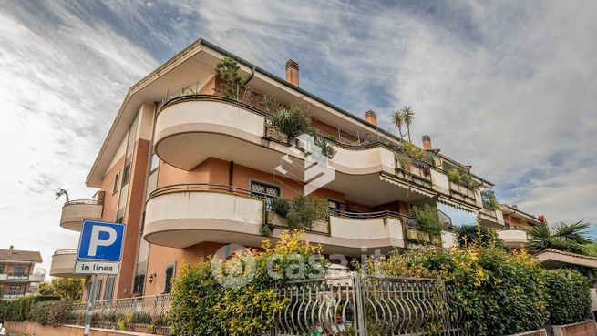 Appartamento in residenziale in Via Lorenzo Suscipj