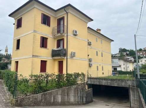 Appartamento in residenziale in Via Monte Ortigara 41