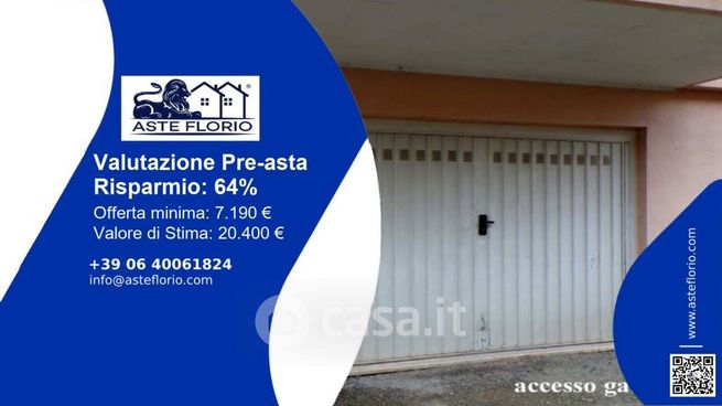 Box/posto auto in residenziale in Via Arnale Rosso