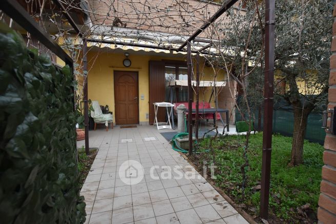 Appartamento in residenziale in Via Barone E. Leonino 47