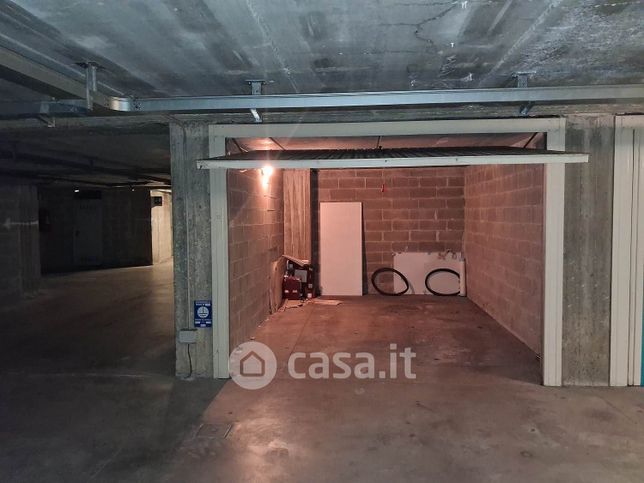 Box/posto auto in residenziale in 