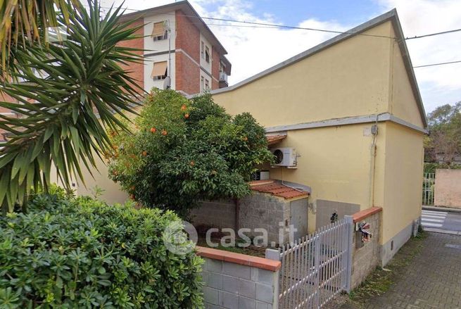 Casa indipendente in residenziale in Via Ippolito Rosellini 78A