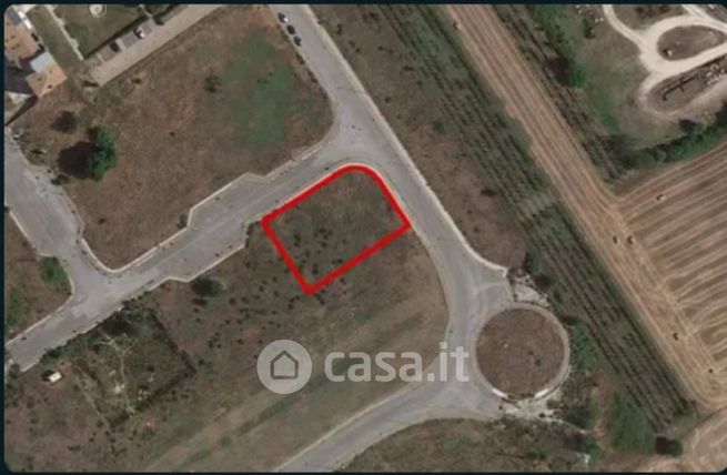 Terreno agricolo in commerciale in Contrada Peschiera