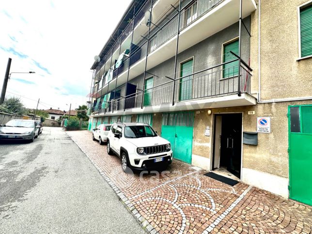 Appartamento in residenziale in Via Pietro Carta 19