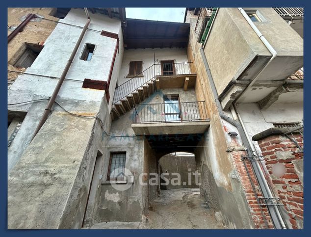 Casa indipendente in residenziale in Via Pellico Silvio