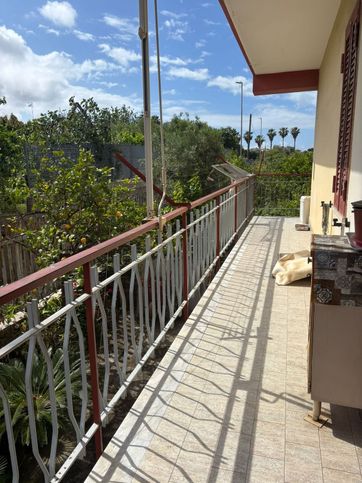 Appartamento in residenziale in Via Farina 172