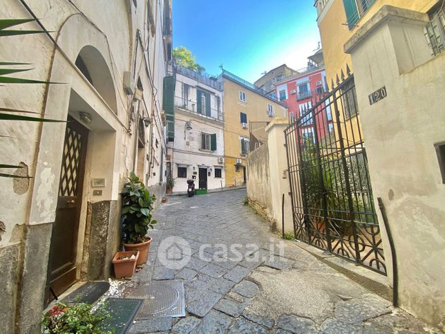 Appartamento in residenziale in Rampe San Antonio a Posillipo