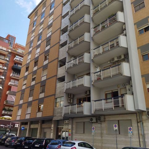 Appartamento in residenziale in Via Ovidio 22