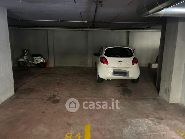 Garage/posto auto in residenziale in Via Fabio Severo 54