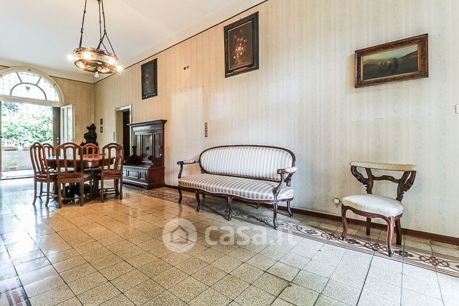 Appartamento in residenziale in Via Laura Bassi Veratti