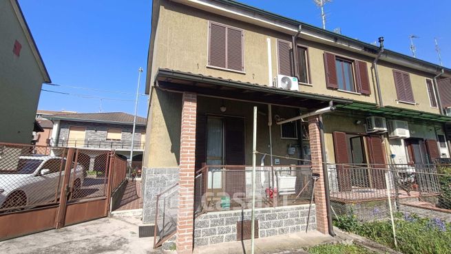 Appartamento in residenziale in Via Giuseppe Verdi