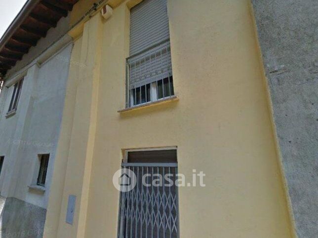 Appartamento in residenziale in Via XI Febbraio 3 B