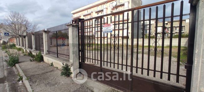 Terreno agricolo in commerciale in 