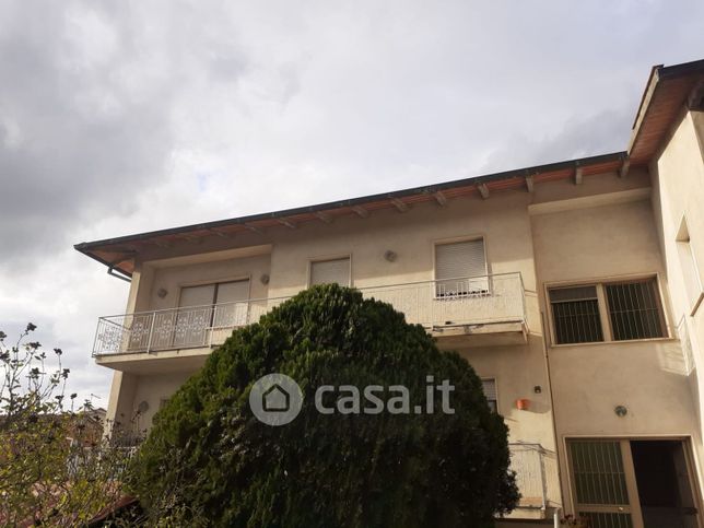 Appartamento in residenziale in Querce