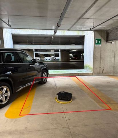 Box/posto auto in residenziale in Piazzale Guglielmo Marconi