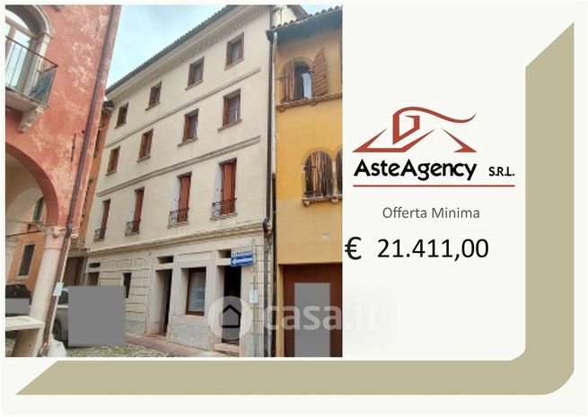 Ufficio in commerciale in Via Santa Croce 19