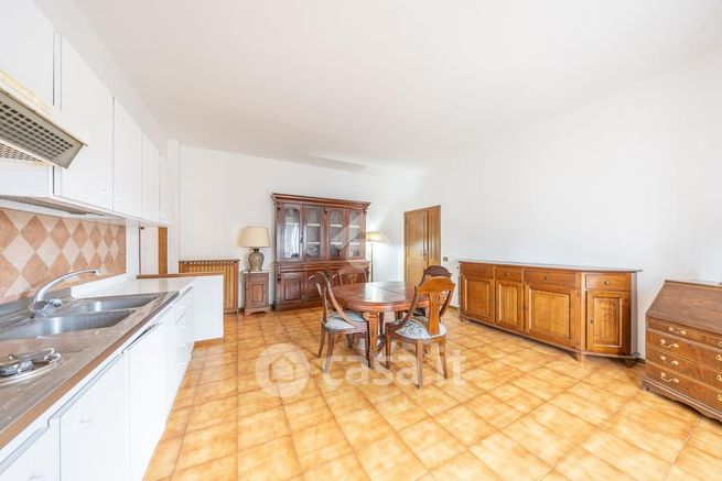 Appartamento in residenziale in Piazza Punto Togliatti 1