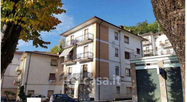 Appartamento in residenziale in Viale Cesare Battisti 132