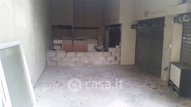 Box/posto auto in residenziale in Via della Marranella di Marino 94