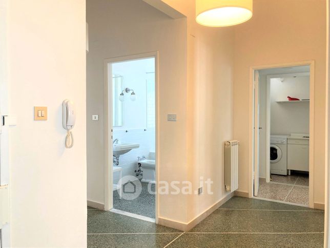 Appartamento in residenziale in Via Elia Baquis 3