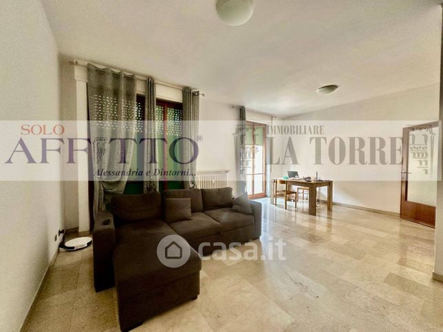 Appartamento in residenziale in Via Camillo Cavour