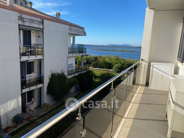 Appartamento in residenziale in Lungolago dei Pescatori