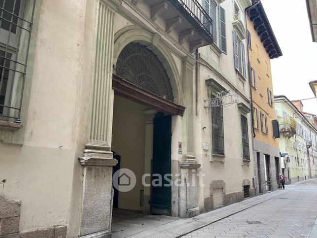 Ufficio in commerciale in Corso Giuseppe Garibaldi 2