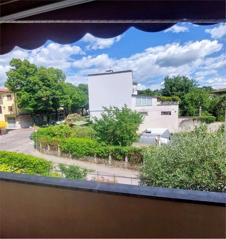 Villa in residenziale in Via Brigata Pavia