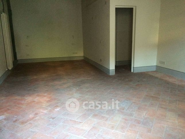 Appartamento in residenziale in Via Elio Vagelli 12