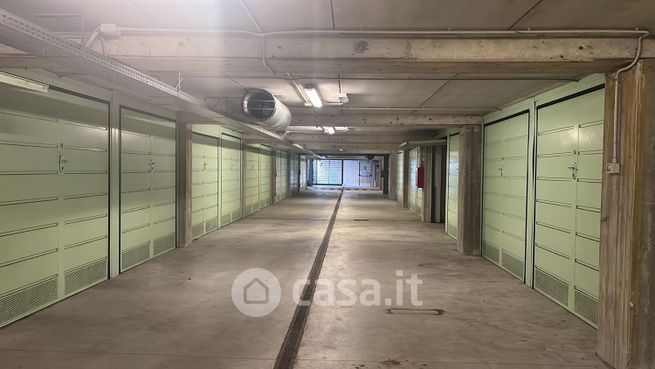 Box/posto auto in residenziale in 